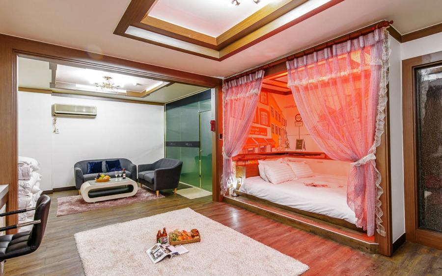 Mk Hotel Yeosu Exterior photo